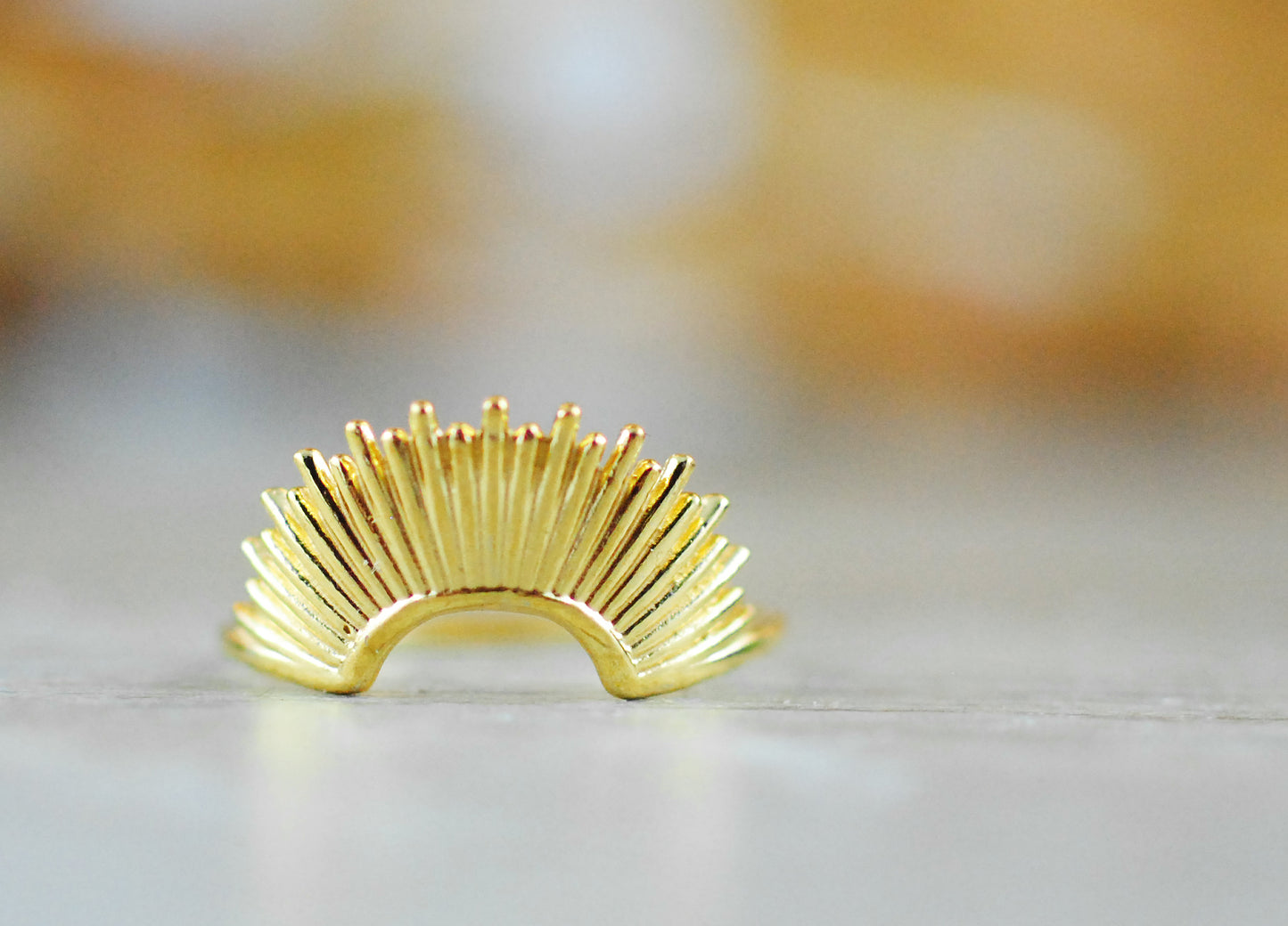 Vergoldeter 24K Ring Sonne