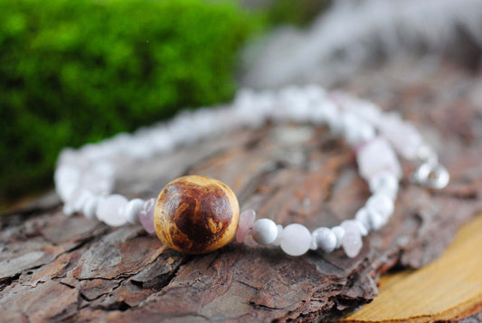 Sanftmut ✧ Baumperlen-Kette ✧ Rosenquarz & Magnesit ✧ Unikat