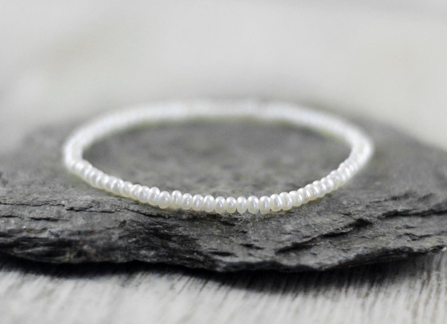 Süßwasserperlen Mini - Schlichtes Armband