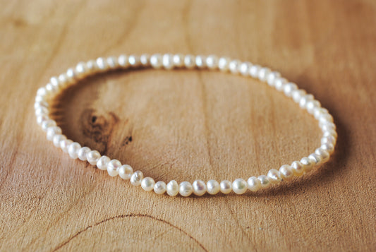 Süßwasserperlen Mini - Schlichtes Armband