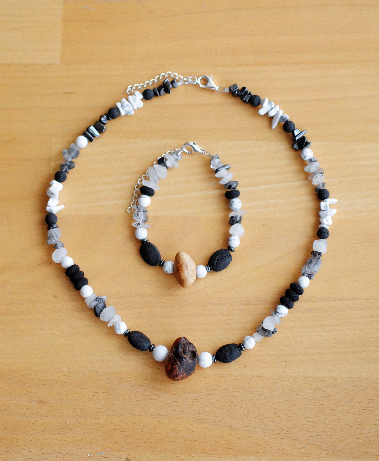 Vertrauen ✧ Baumperlen-SchmuckSet ✧ Lava & Turmalinquarz ✧ Unikat