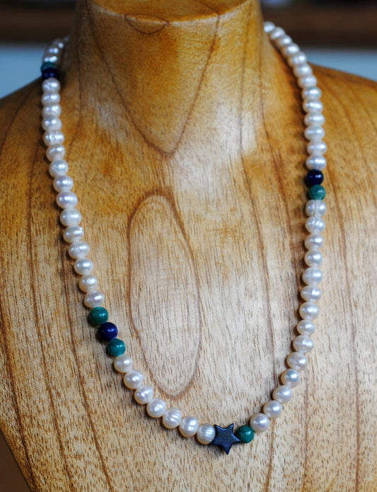 Süßwasserperlenkette "Mnemosyne" Unikat mit Sodalith und Amazonit