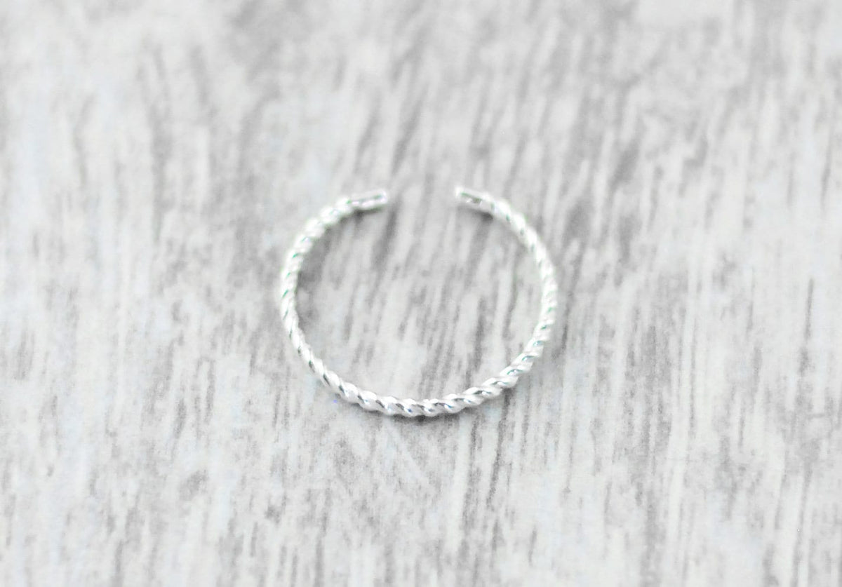 925er Silber Ring schlicht, gedrehtes Design, Seiloptik