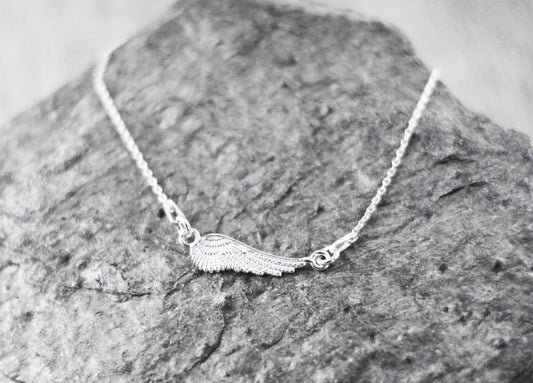 Schlichtes 925er Armkettchen "Engelsflügel"