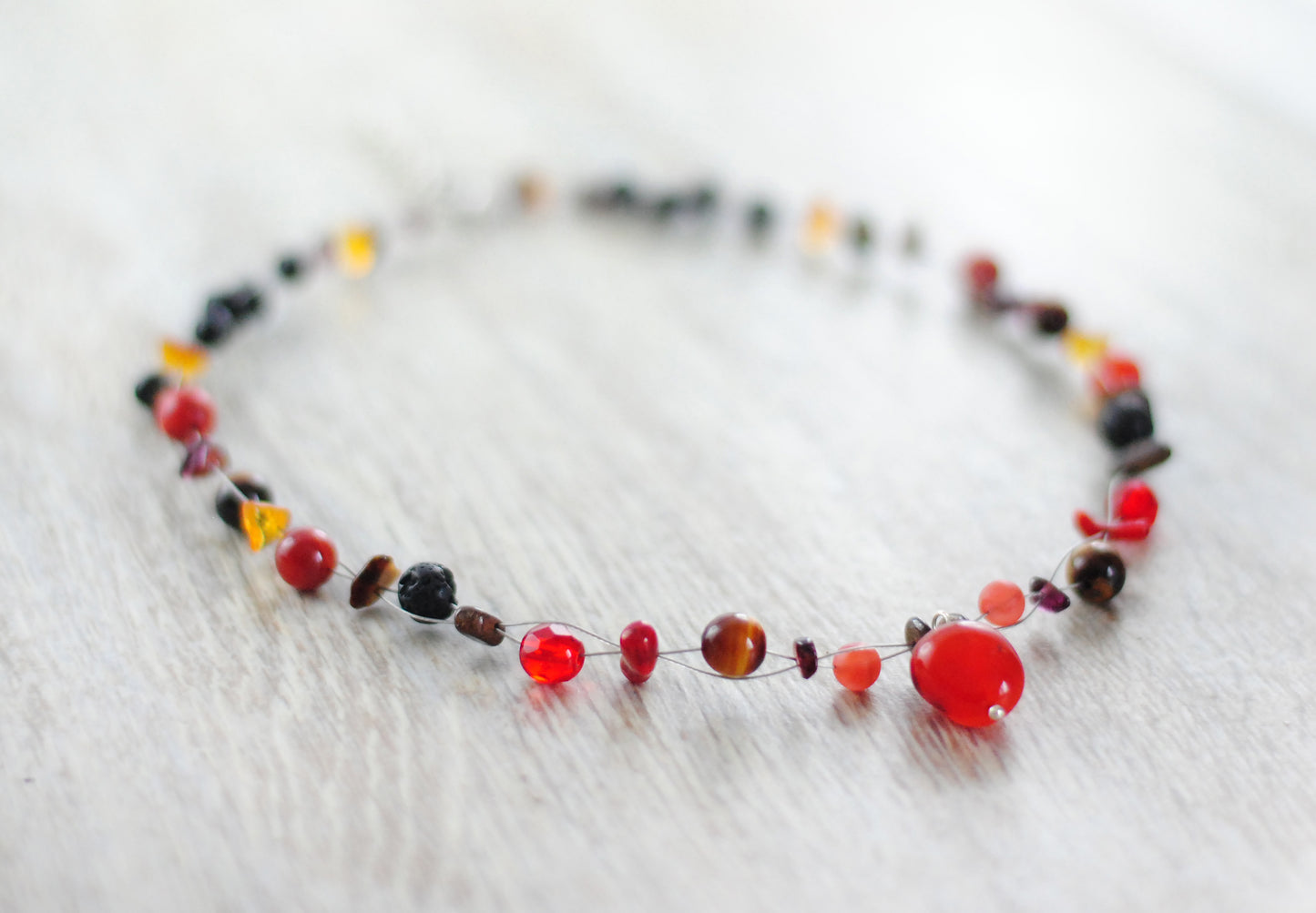 "Lagerfeuer" Unikat-Kette mit Carneol, Tigerauge, Bernstein, ...