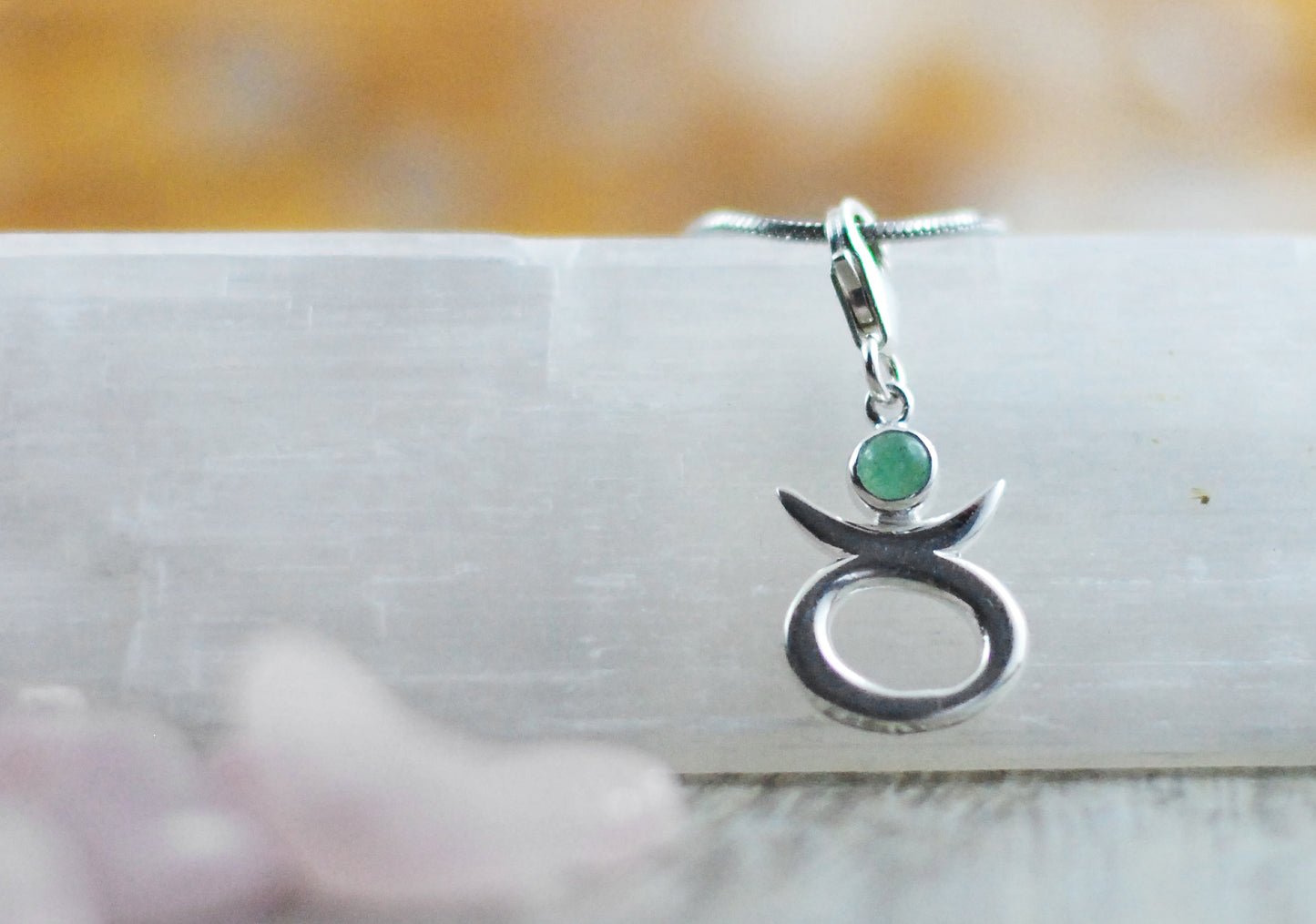 925er Echtsilber-Charm Stier mit Aventurin - Sternzeichen Schmuck