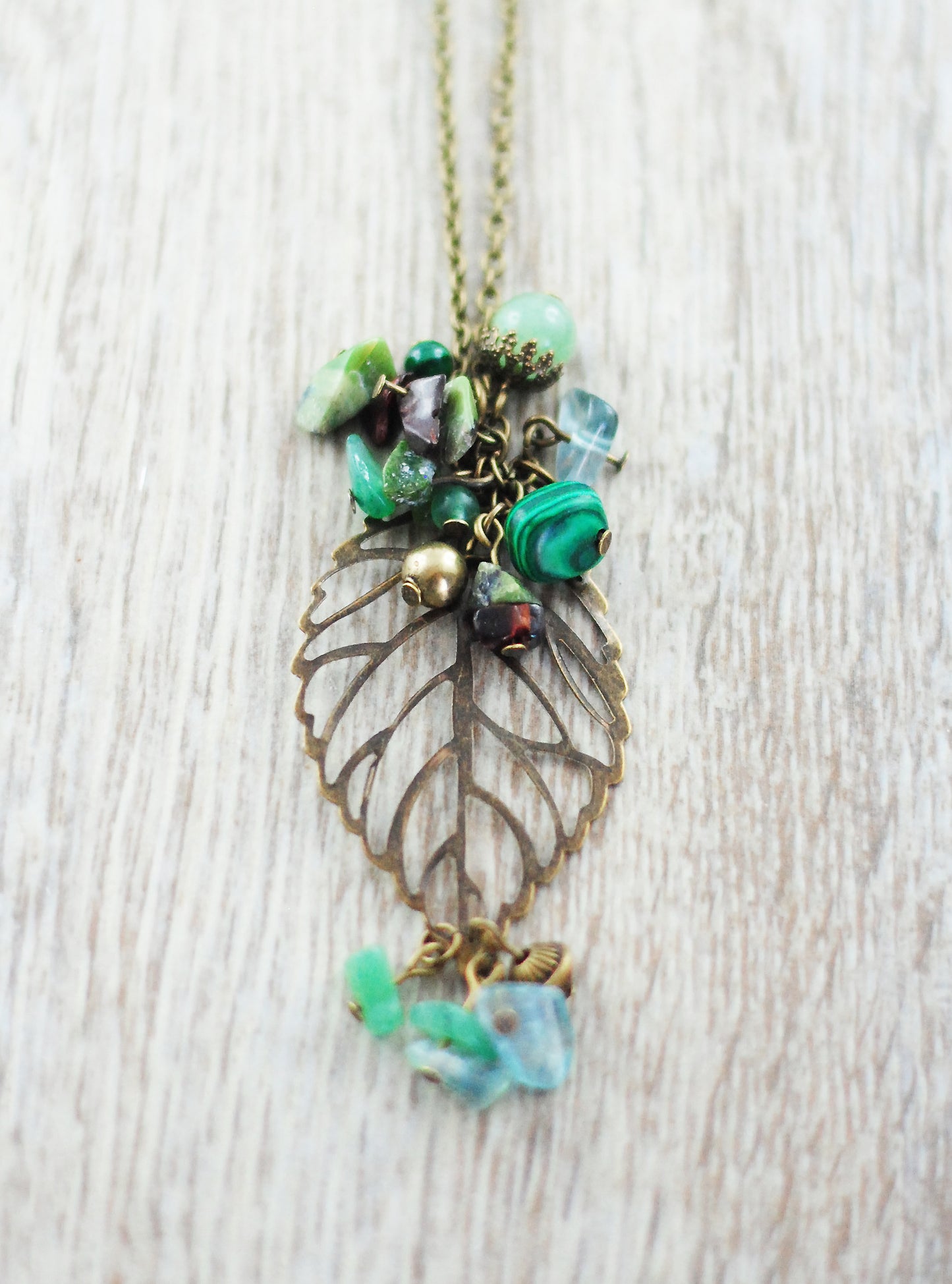 Kette "Laubblatt" mit Aventurin, Malachit, Tigerauge, Aquamarin und Jaspis