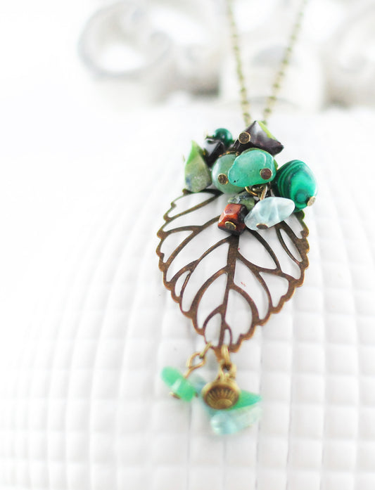 Kette "Laubblatt" mit Aventurin, Malachit, Tigerauge, Aquamarin und Jaspis