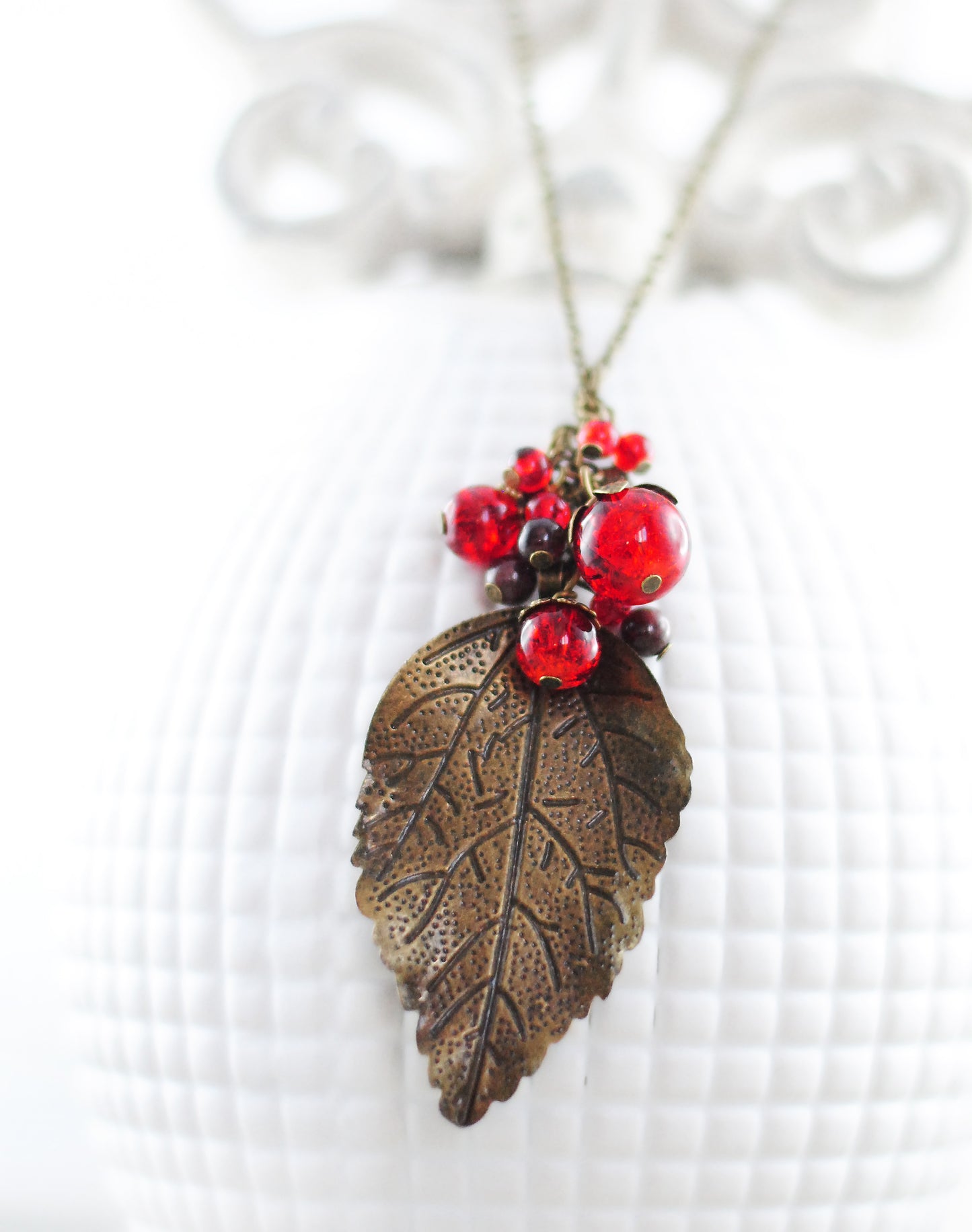 Kette "Waldspaziergang" mit Granat