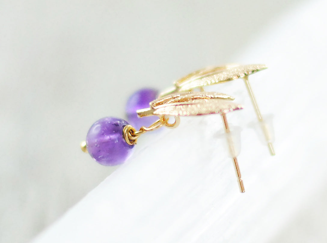 Ohrstecker "Amethystblüten" vergoldet mit Amethystperlen