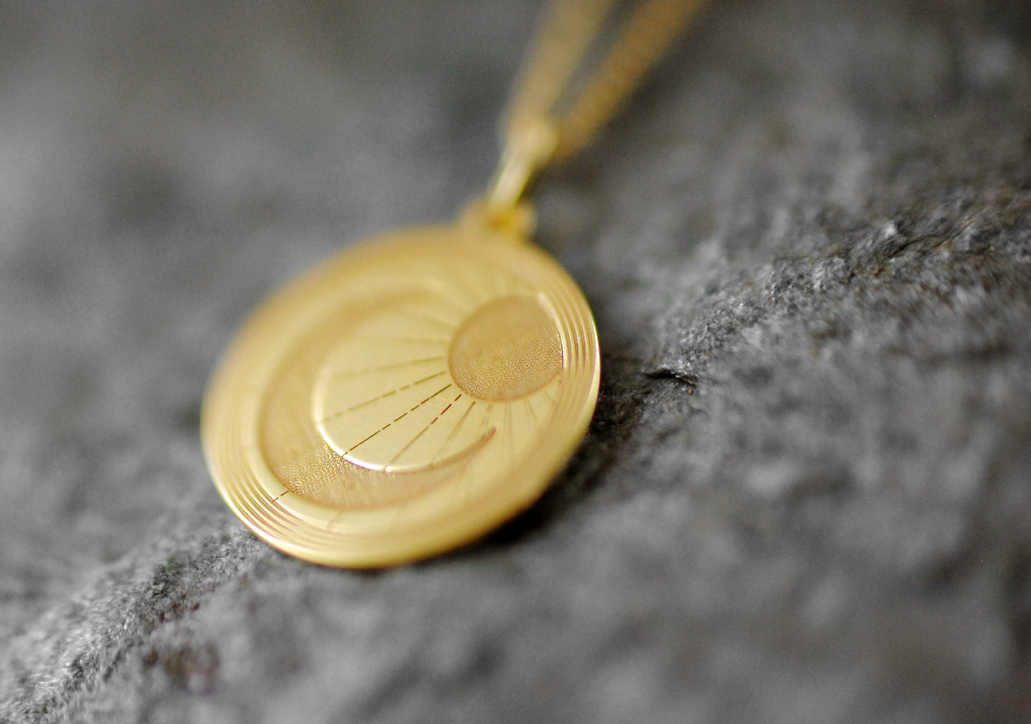 24K vergoldete Kette "Sonne & Mond" II