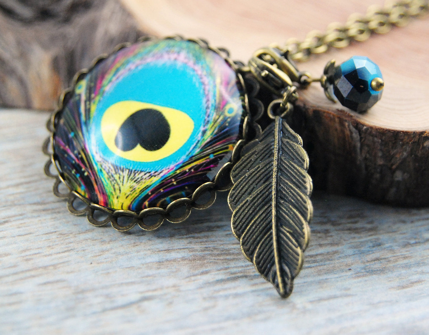 Pfauenauge" Amulett VIII