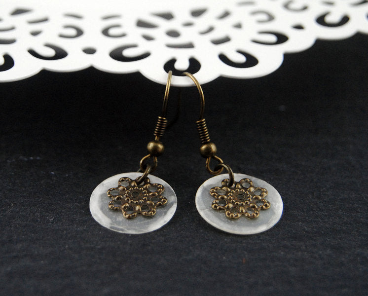 Ohrhänger Perlmuttplättchen Weiß groß