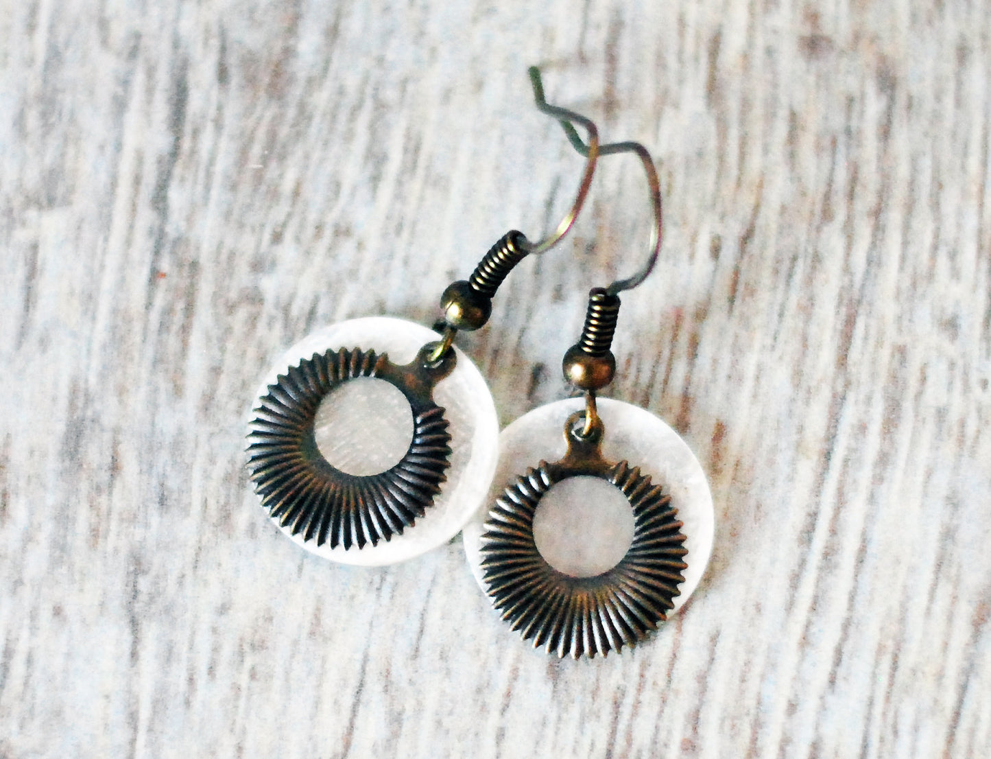 Ohrhänger "Perlmuttplättchen"