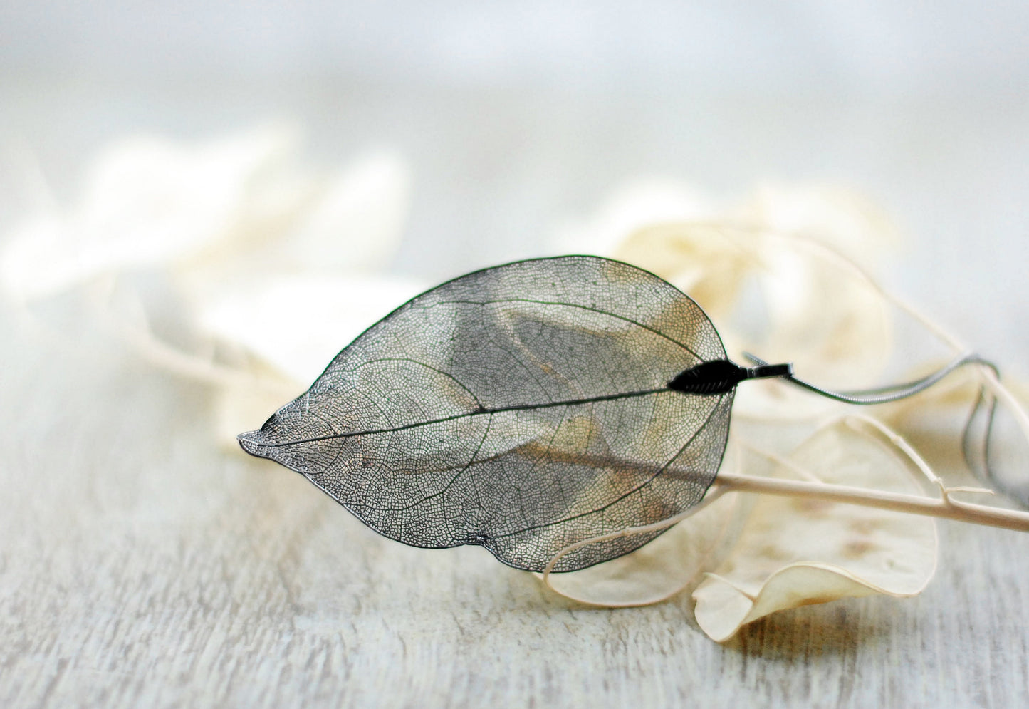 Herbstblatt Amulett - Altsilber