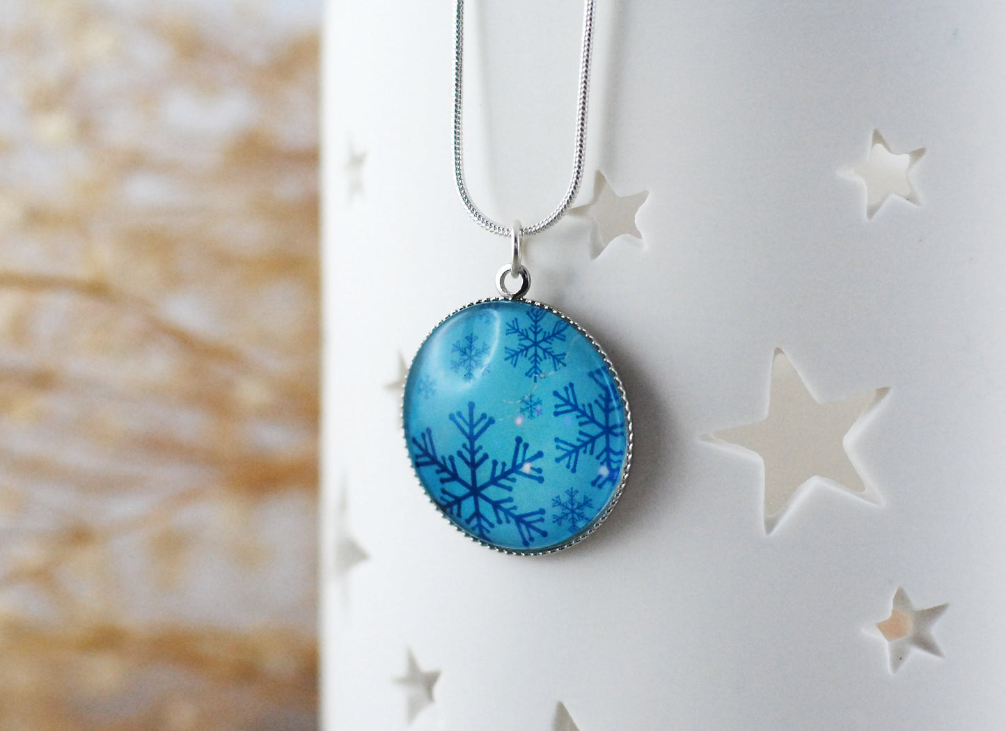 Amulett "Schneeflockentanz"