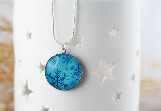 Amulett "Schneeflockentanz"