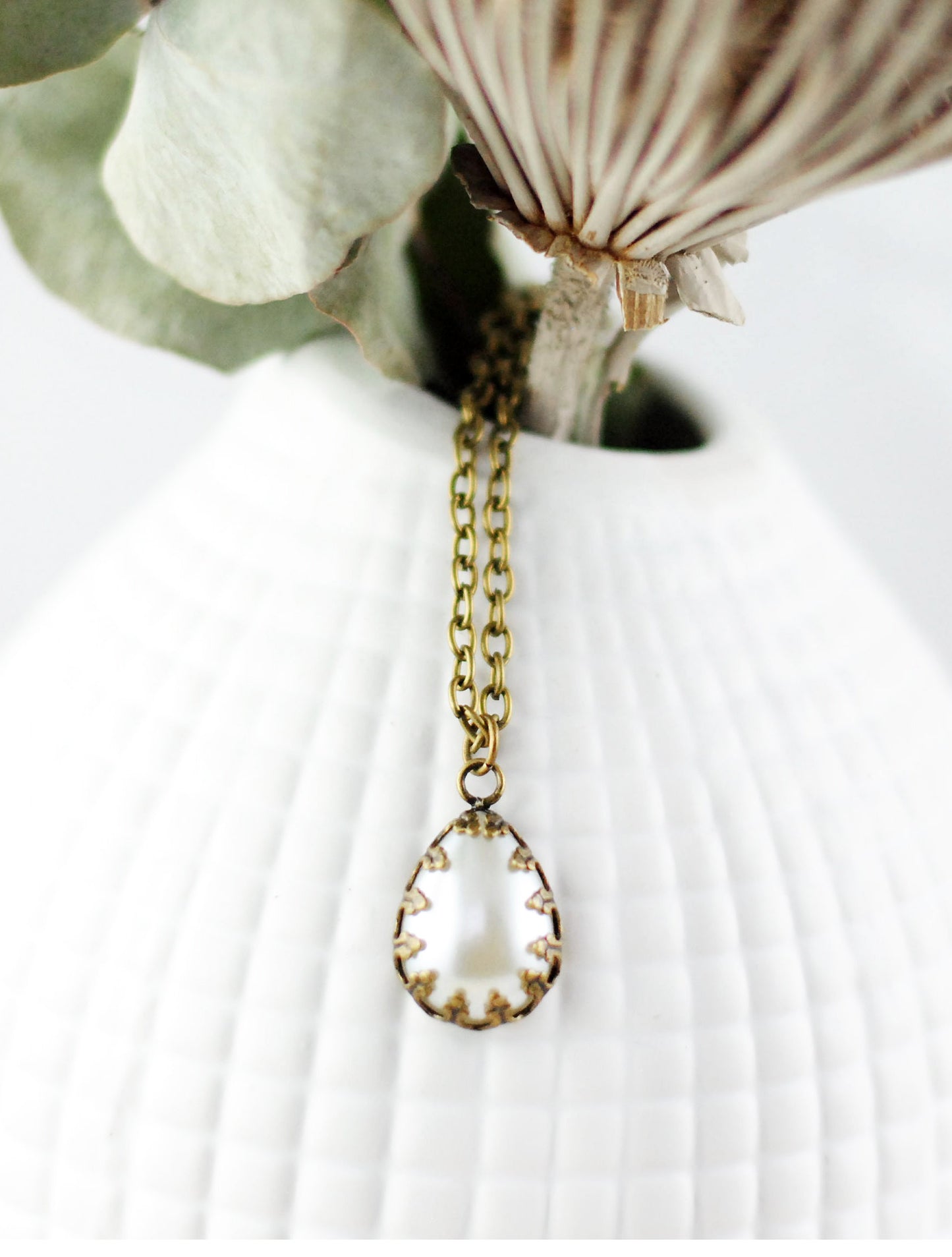 Tropfen-Amulett "Lana"