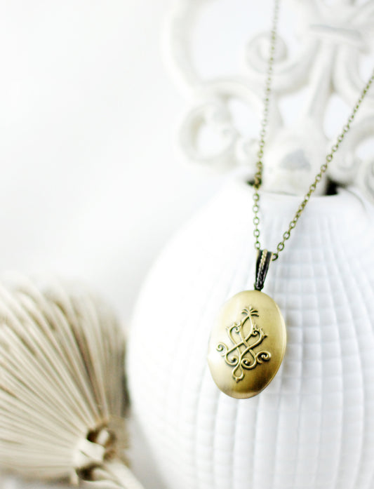 Medaillon "Geheimnis"