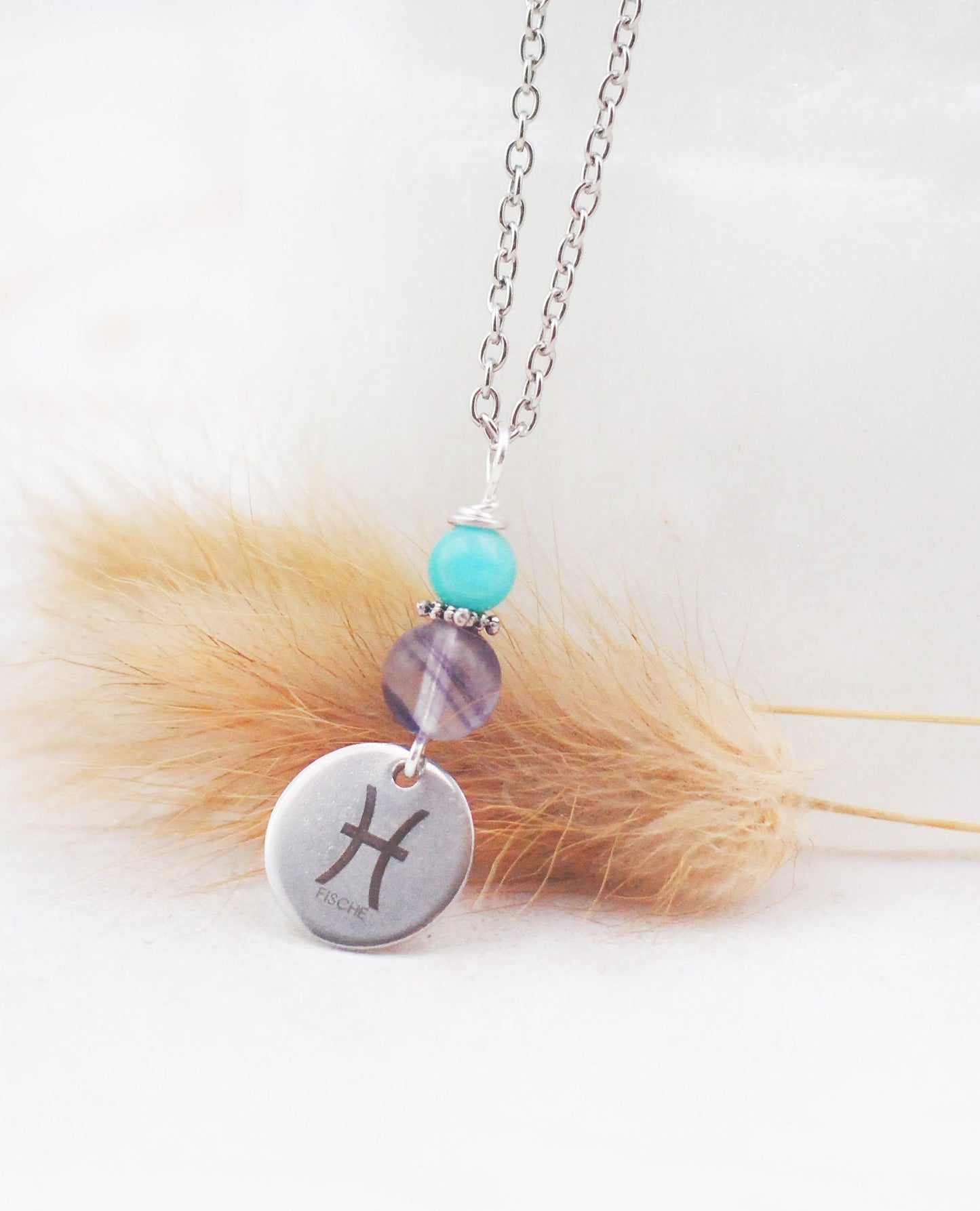 Sternzeichen Amulett Fische mit Fluorit und Amazonit - Edelstahl, lasergraviert