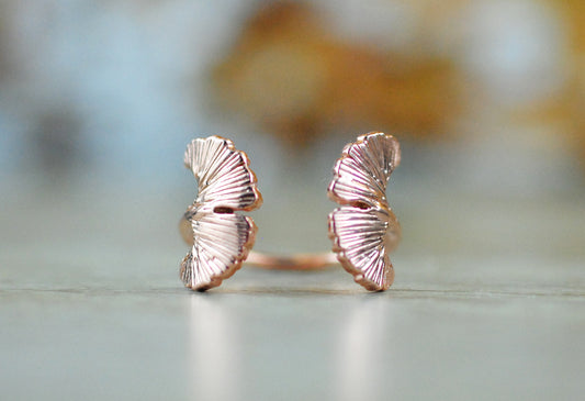 18 K Roségold Ring Ginkgo