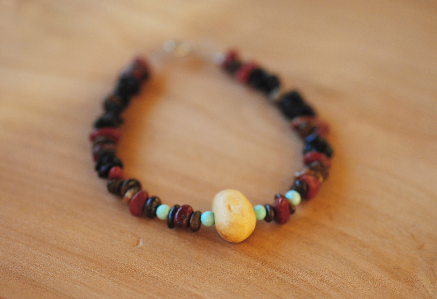 Erdung ✧ Baumperlen-Armband ✧ Roter Jaspis & Turmalin ✧ Unikat