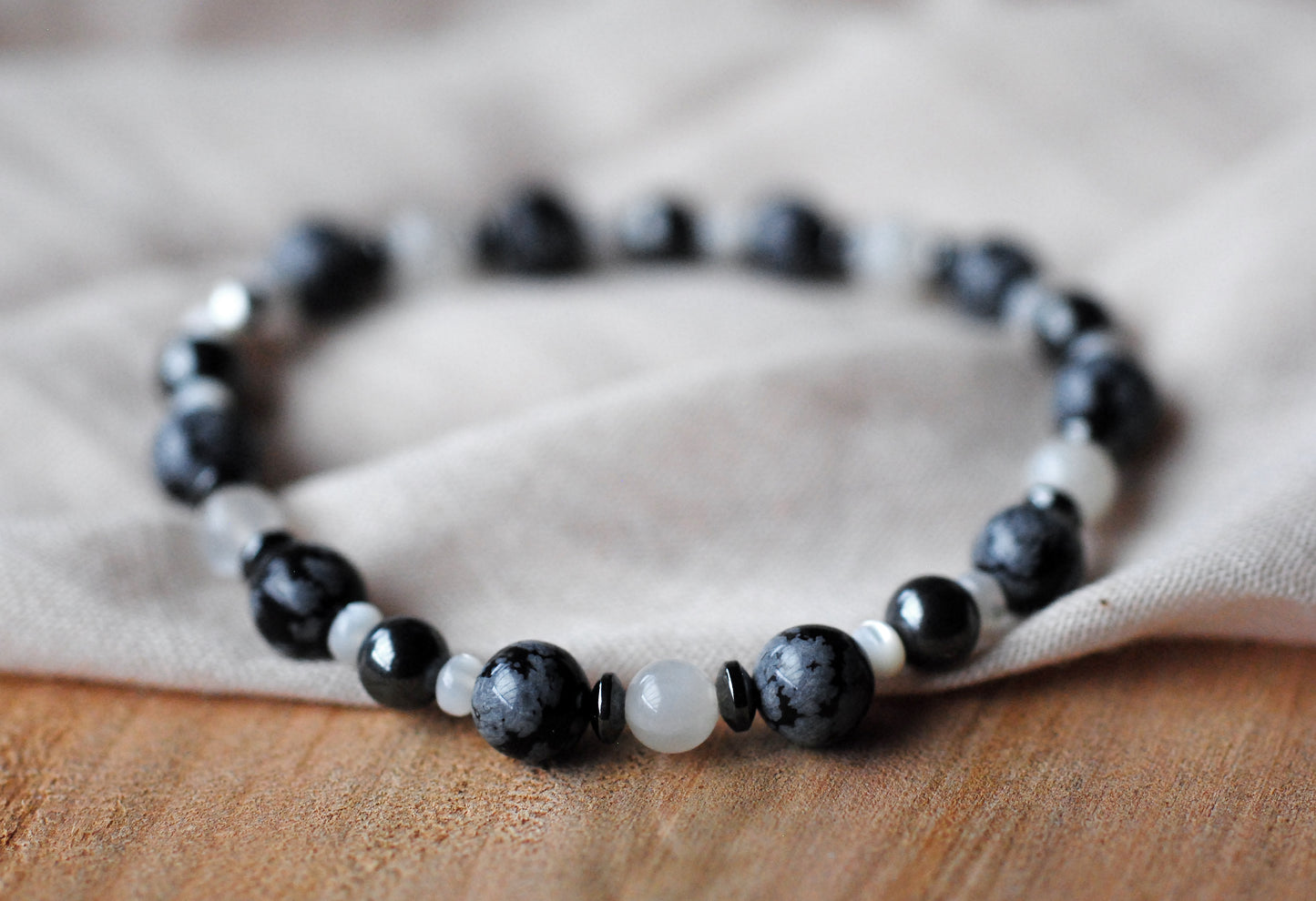 Schneeflocken-Obsidian Armband