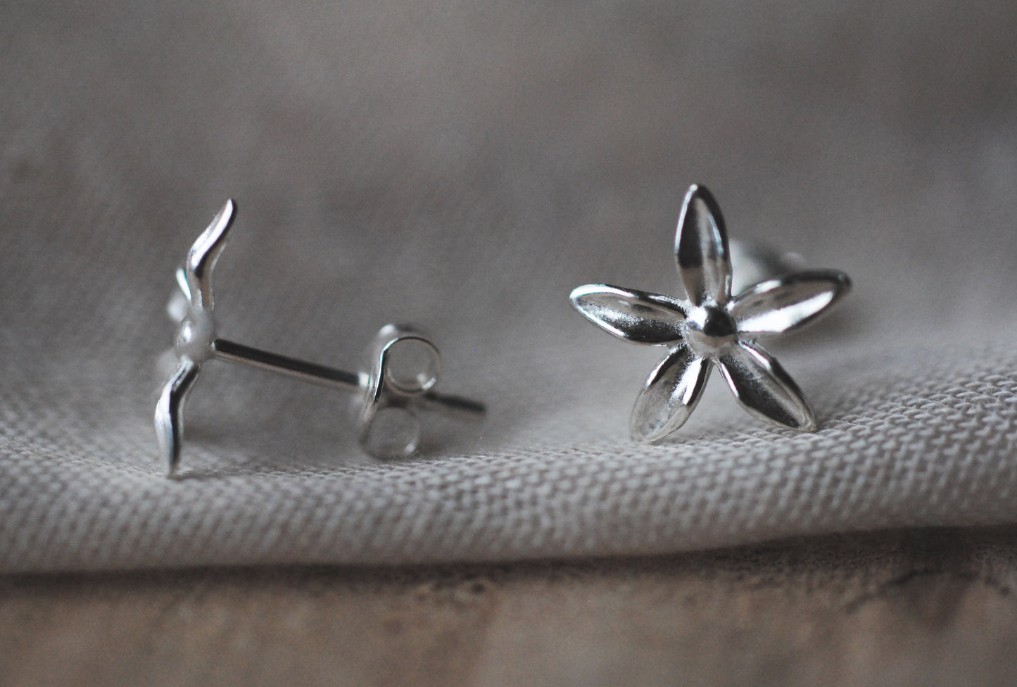 925er Silber Ohrstecker "Blüte"