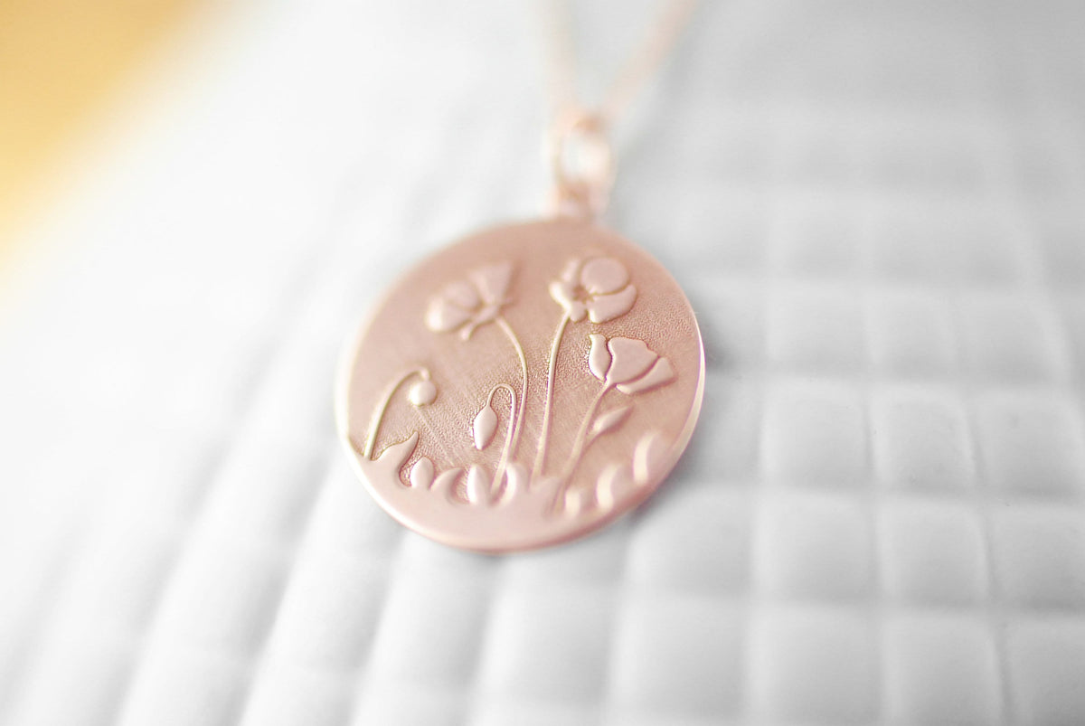 Roségold vergoldeter Anhänger 18K "Mohnblumenfeld" optional mit Kette