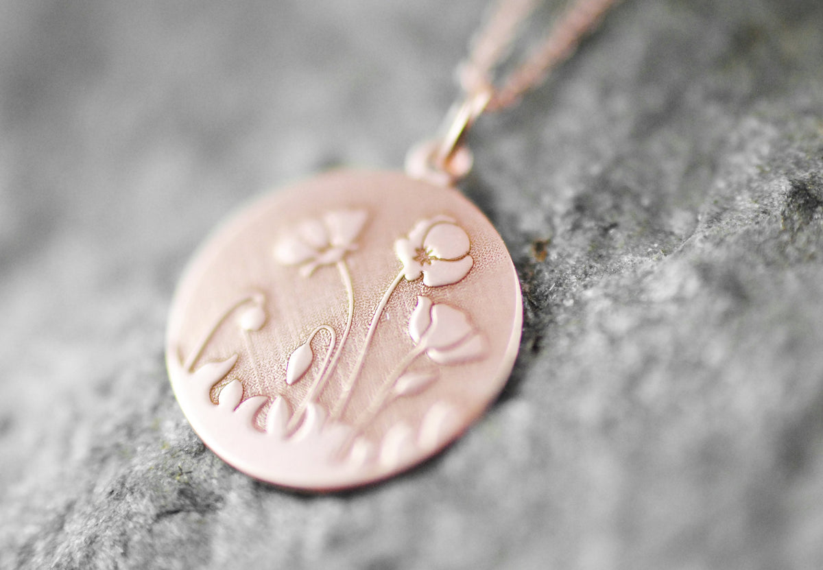 Roségold vergoldeter Anhänger 18K "Mohnblumenfeld" optional mit Kette