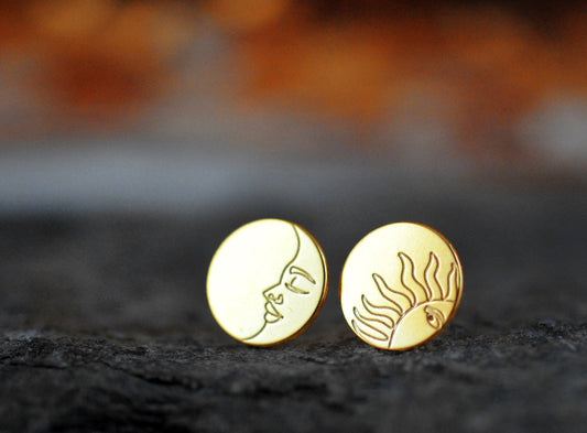 Vergoldete Ohrstecker 24K "Sonne und Mond"