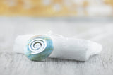 Wechsel-Amulett Spirale mit Aragonit (Stein auswechselbar), versilbert