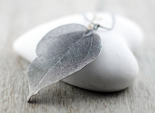 Herbstblatt Amulett - Altsilber