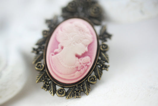 Kette mit Camée "Urania"