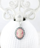 Kette mit Camée "Kalliope"