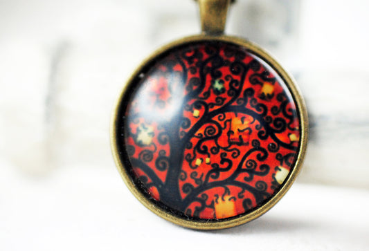 Amulett "To the Root"