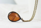Tigerauge Tropfen Edelstein Amulett