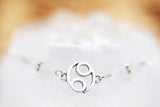 Armschmuck Krebs versilbert mit Rosenquarz und Mondstein - Sternzeichen Schmuck